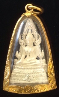 พระพุทธชินราช เนื้อเงิน เลี่ยมทอง 