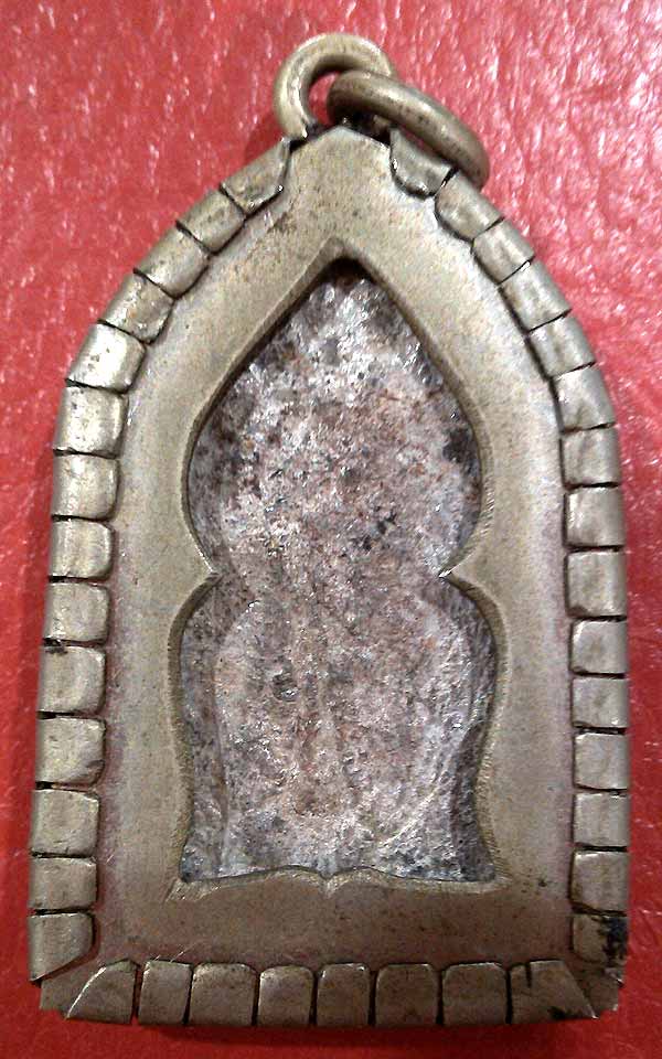 *อู่ทองนั่ง ฐานขีด ชินเงิน กรุวัดราชบูรณะฯ เลี่ยมเก่าๆ*