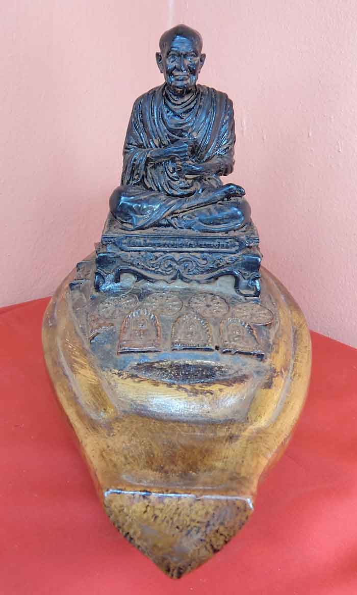 ***สมเด็จพุฒาจารย์(โต พรหมรังสี) นั่งเรือสำเภาเงินสำเภาทอง เนื้อศิลาแลงหล่อ ขนาดบูชา***โภคทรัพย์ เงิ
