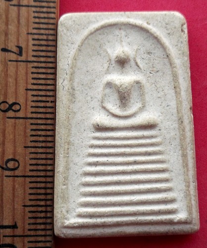 10 บาท ...พระผงสมเด็จ *** Pj 519