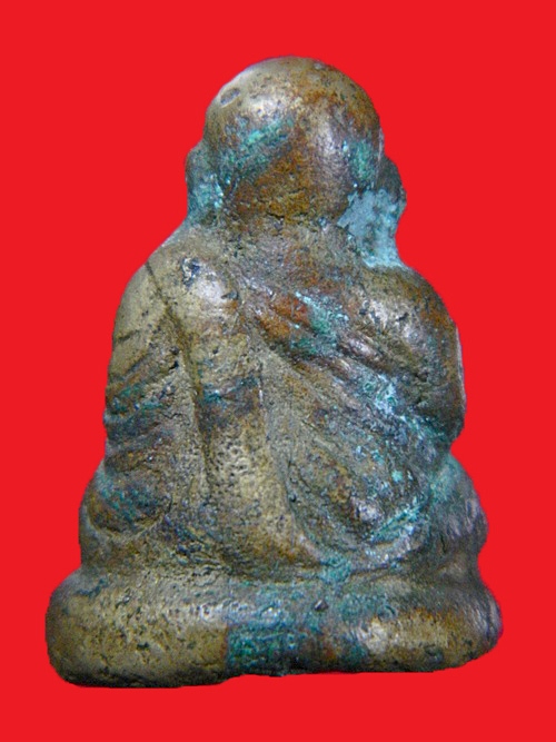 หลวงพ่อเงินบางคลานพิมพ์ นิยม หลวงพ่อพิธ สร้าง