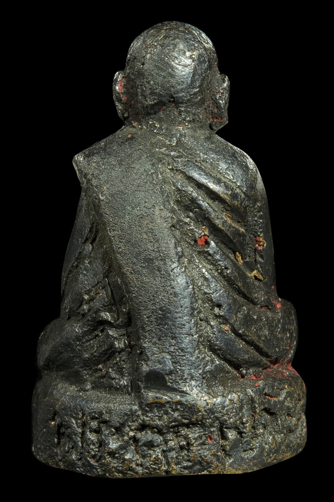 พระรูปหล่อพระครูนนทปรีชา (หลวงพ่อเปลี่ยน) วัดละหาร นนทบุรี ปี 2519