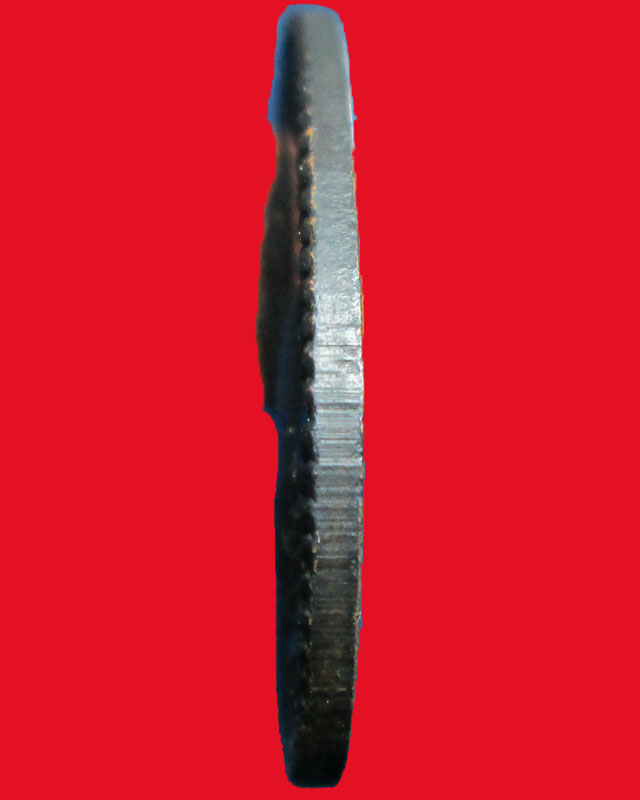 เหรียญรุ่นแรกหลวงปู่คำบุ คุตฺตจิตฺโต ปี2522วัดกุดชมภู จ.อุบลราชธานี สวยๆครับ