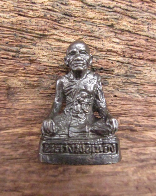 รูปหล่อหลวงพ่อเนื่อง วัดจุฬามณี พ.ศ.2527