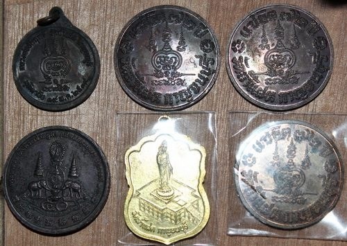หลวงพ่อสัมฤทธิ์ วัดถ้ำแฝด กาญจนบุรี
