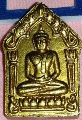 พระขุนแผนพรายกุมาร เนื้อผงพรายกุมารผสมว่านสบู่เลือด ฝังตะกรุดเงิน ลพ.สาครปลุกเสก พิธีใหญ่
