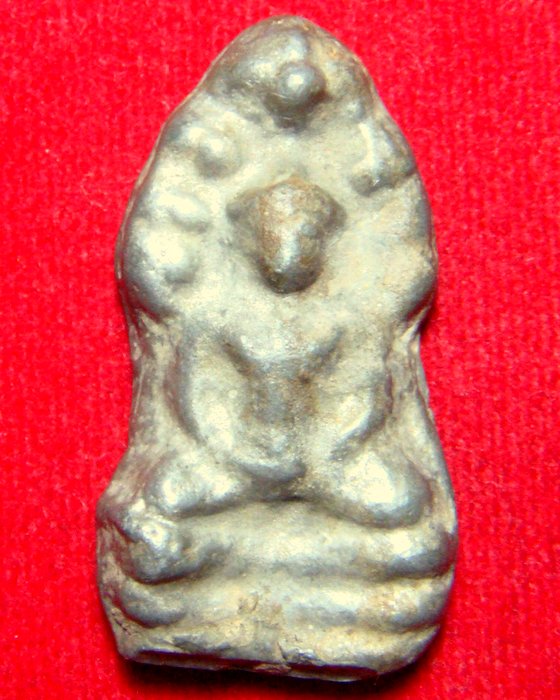 พระพิมพ์นาคปรก กรุวัดมหาธาตุ จ.เพชรบูรณ์  เนื้อชินเงิน