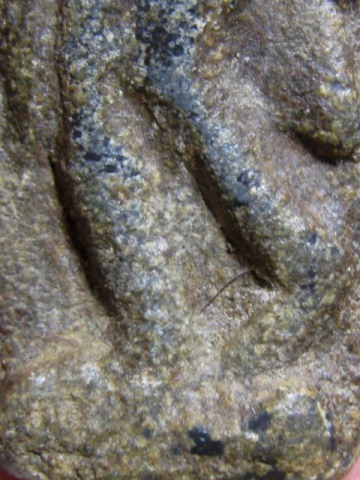 พระลีลา เนื้อชินเเขียว จ.สุโขทัย พระมีไขและปานดำทั่วไป พระดูง่าย