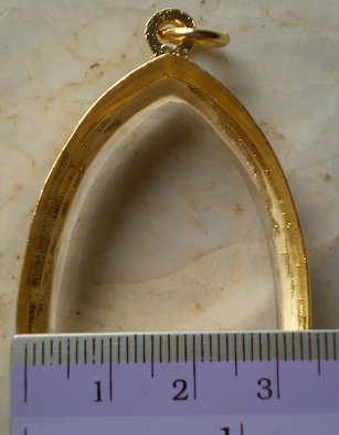 ตลับเงินแกะลาย  ชุบทองแท้ ใส่  พระ  ลพ  โต  กรุบางกระทิงพิมพ์ใหญ่  เคาะเดียว