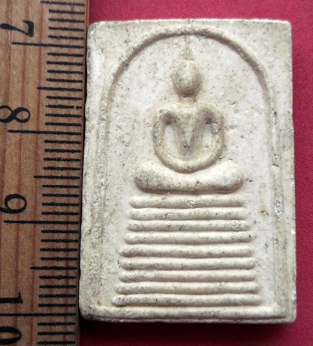 10 บาท พระผงสมเด็จพระนเรศวรมหาราช เกาะแก้ว รุ่นปราบมาร .....รหัส NA61