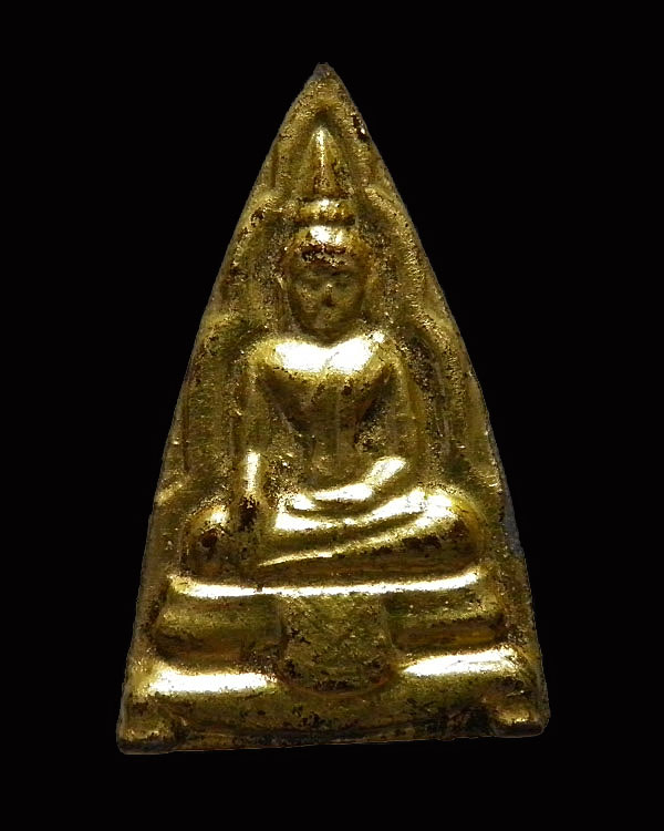 พระเนื้อตะกั่วลงรักปิดทอง รุ่น 2 หลวงพ่อยุ้ย วัดบางกะปิ กรุงเทพฯ  สร้างจากเนื้อเก่าพระกรุวัดบางกะปิ 