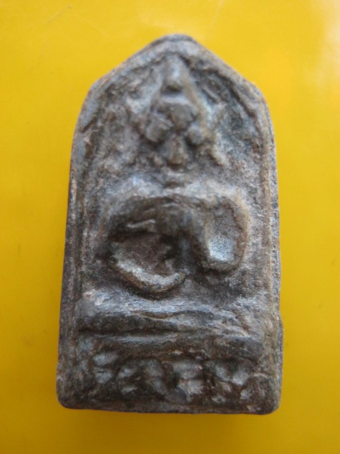 พระยอดขุนพล เนื้อชินตะกั่วสนิมแดง  น่าน