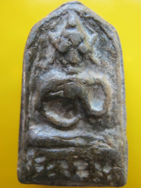 พระยอดขุนพล เนื้อชินตะกั่วสนิมแดง  น่าน