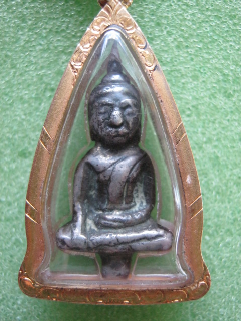 พระยอดธง เนื้อเงิน อยุธยา พร้อมเลี่ยมทอง