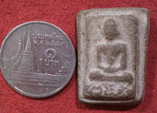 *รูปเหมือนเนื้อผงธูป..ลพ.โบ้ย วัดมะนาว สุพรรณบุรี*