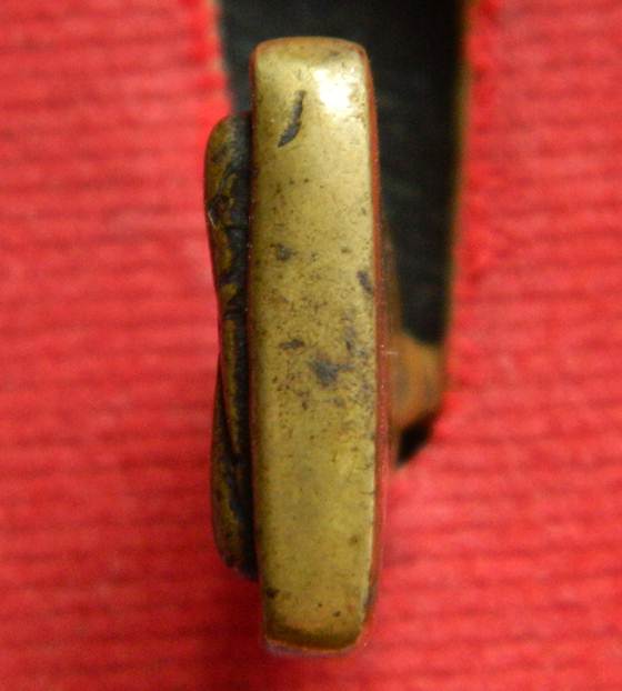 เหรียญหล่อพระปิดตา พิมพ์จอบเล็ก หลังจาร