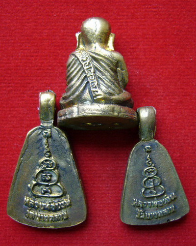 หลวงพ่อเงิน วัดบางคลาน รุ่นเงินหอม ปี 35 พิจิตร