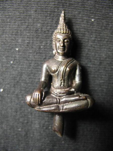 อยากขาย ๆ 120.- พระยอดธง หลวงปู่เทียม วัดกษัตราธิราชฯ จ.พระนครศรีอยุธยา กล่องเดิม