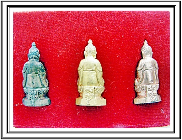 พระศรีศากยมุนี (พระยูไล) วัดเล่งเน่ยยี่ 1 ชุด พร้อมกล่อง 