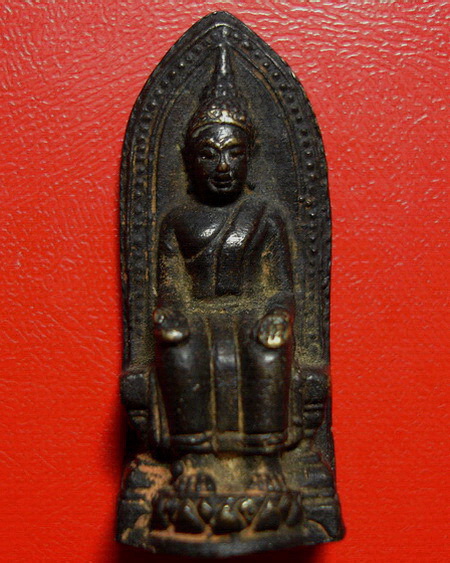 * พระหลวงพ่อโต วัดบ้านเชี่ยน จ.ชัยนาท รุ่นแรก พิมพ์ใหญ่ สวยมากค่ะ *