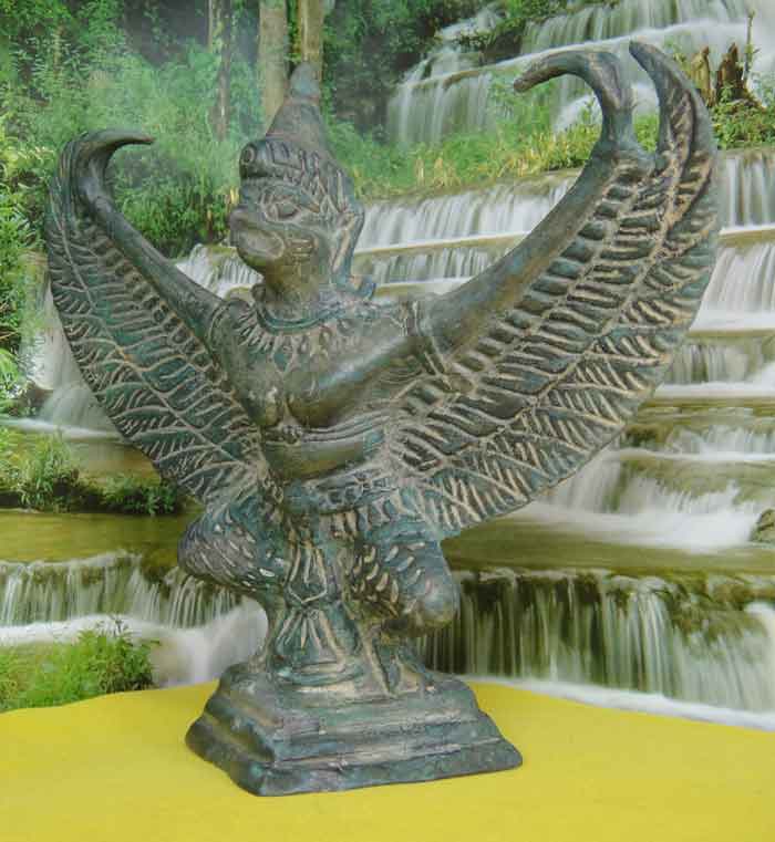 ((( วัดใจเคาะเดียว ๑๐ บาท แดง))) พญาครุฑ เนื้อทองเหลืองสนิมเขียว เครื่องหมายแห่งสิทธิอำนาจและความเป็