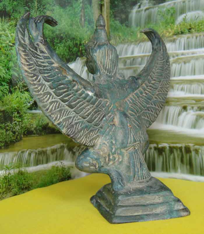 ((( วัดใจเคาะเดียว ๑๐ บาท แดง))) พญาครุฑ เนื้อทองเหลืองสนิมเขียว เครื่องหมายแห่งสิทธิอำนาจและความเป็