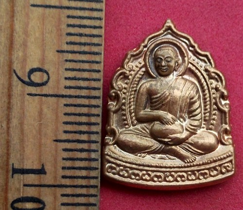 10 บาท... กับ เหรียญพระสิวลีลังกาวงศ์ เจ้าคุณธงชัย.....JB650