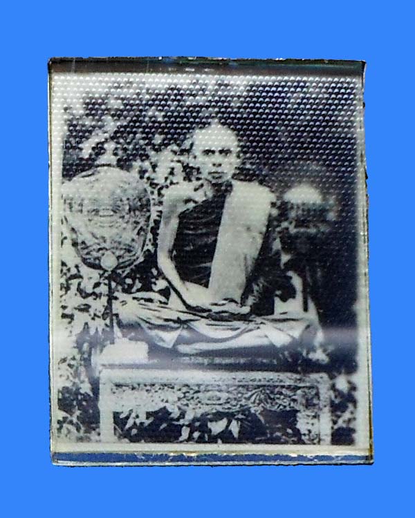 ภาพถ่ายหลวงพ่อหยัด วัดโบสถ์ หลวงพ่อแพ วัดพิกลทอง ,หลวงปู่โต๊ะ วัดประดู่ฉิมพลี ปลุกเสก