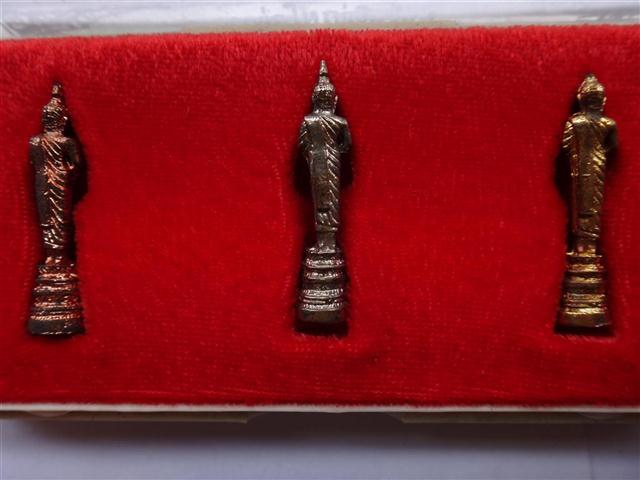 หลวงพ่อเงินไหลมาเทมา วัดศาลพันท้ายนรสิงห์ สายหลวงพ่อฤาษีลิงดำ