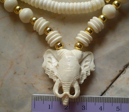 สร้อยกระดูกช้าง  สลับทองไมครอน  ห่วงกลางหัวช้าง   เคาะเดียว 