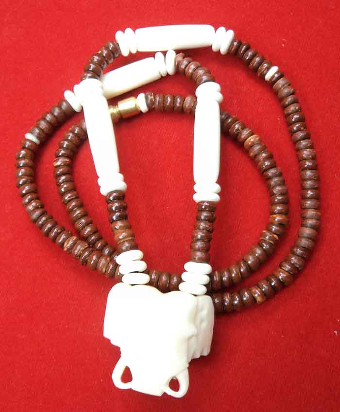 (((วัดใจเคาะเดียว๑๐บาทแดง)))สร้อยผสมเม็ดกะลาตาเดียว+กระดูกช้าง ความยาว ๒๔ นิ้ว 