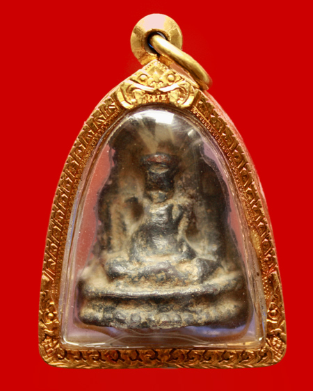 พระร่วงนั่ง ซุ้มเรือนแก้ว กรุบ้านละหาร