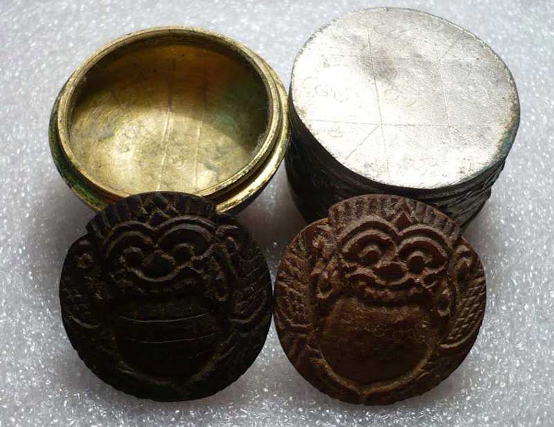 กะลาตาเดียว(ศิลปะร้อยเอ็ด)เครื่องรางดูดทรัพย์โชคลาภในพระอบเงิน-ทองหลวงปู่ญาท่านสวน ฉนฺทโร วัดนาอุดม