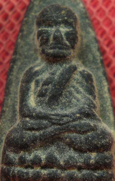 หลวงปู่ทวด วัดท่าไทร จ.สุราษฏร์ฯ ปี 2537 พิมพ์ใหญ่ เนื้อว่านกากยายักษ์ อาจารย์นอง วัดทรายขาว ปลุกเสก