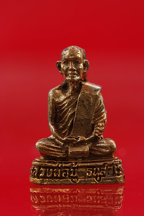 รูปหล่อหลวงพ่อบู้ วัดเทพสวรรค์สีมาราม นครสวรรค์