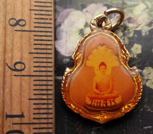 10 บาท กับ ล็อกเก็ตประจำวันเสาร์ ..AD677