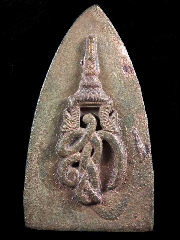 หลวงปู่ทวดเตารีดใหญ่เนื้อนวะหล่อดินไทย วัดห้วยมงคลพิธี สก.ปี2544 (องค์2)