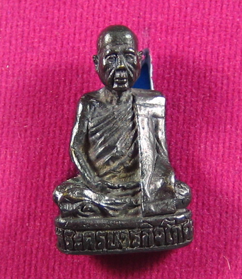   รูปหล่อรุ่นแรก หลวงพ่อตัดวัดชายนา รุ่นแรก ปี ๔๐ สวยมาก