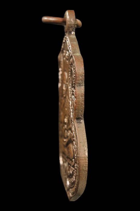 เหรียญเสมา พิมพ์วัดหนัง ปี 35