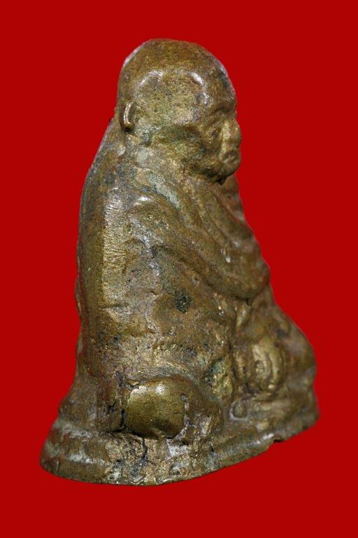 รูปหล่อ รุ่นแรก หลวงพ่อปลอด วัดในปากทะเล เพชรบุรี