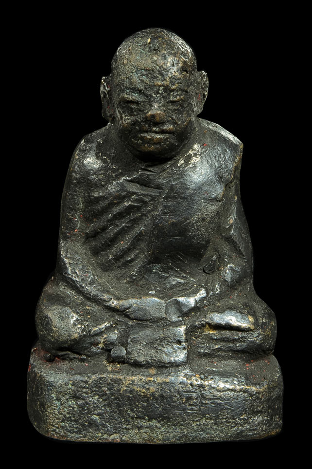 พระรูปหล่อพระครูนนทปรีชา (หลวงพ่อเปลี่ยน) วัดละหาร นนทบุรี ปี 2519