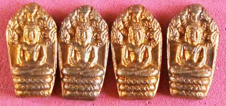 พระปรกใบมะขาม หลวงปู่คำพันธ์ ทีเดียว 4 องค์