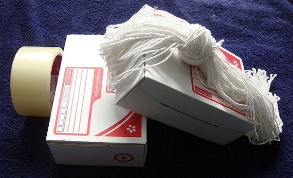 @@กล่องไปรษณีย์ไดคัทสีขาว No. 0 ขนาด 11*17*6ซม. + เชือก เทปกาวใสม้วนใหญ่ จำนวน 50 กล่อง@@ 