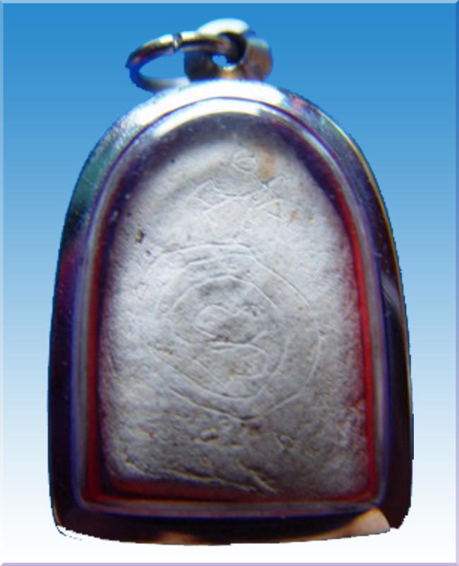 ซุ้มแหลมเนื้อผงหยดเทียนชัยจารมือวัดกลางบางแก้ว