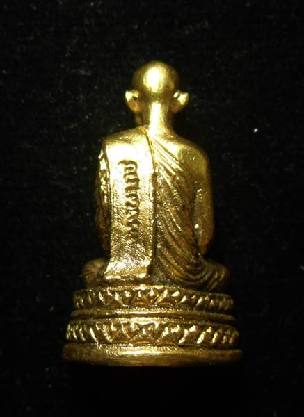 รูปหล่อในหลวงทรงผนวช วัดบวรนิเวศวิหาร 2508 