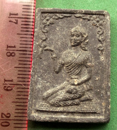 พระผงกรุมณีโคตรพันล้าน วัดศรีมงคล จ.อุบลราชธานี (แดง 20 บาท) NB691