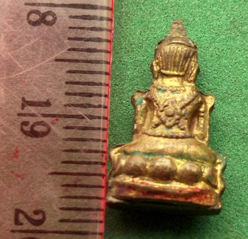 พระแก้วมรกต (แดง 20 บาท) NB701