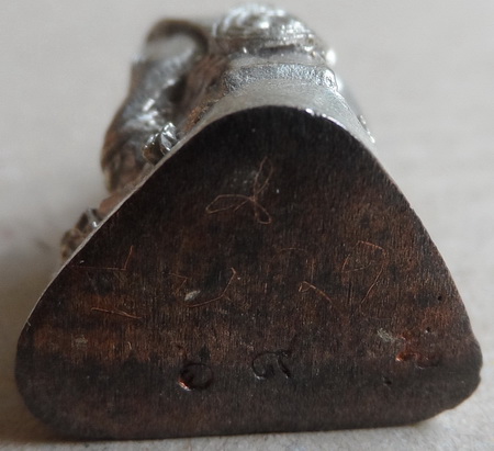 รูปเหมือนยันต์ครู เสาร์5 รุ่นแรก เนื้อเงิน หลวงปู่คำบุ วัดกุดชมภู จ.อุบลราชธานี ปี2553 หมายเลข