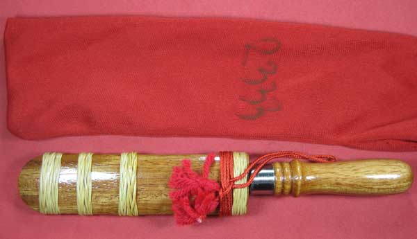 มีดหมอน้ำพี้ (พิมพ์เล็ก) ยาวรวมด้าม 6-7 นิ้ว หลวงปู่คำบุ (เคาะเดียวแดง) หมายเลข ๒๓๓๓