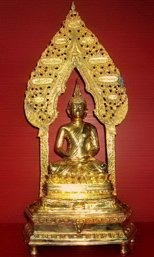 *พระนิรันตรายบูชา วัดพระปฐมเจดีย์ กะไหล่ทอง สูง 18.5 นิ้ว สว ยงามมากค่ะ*